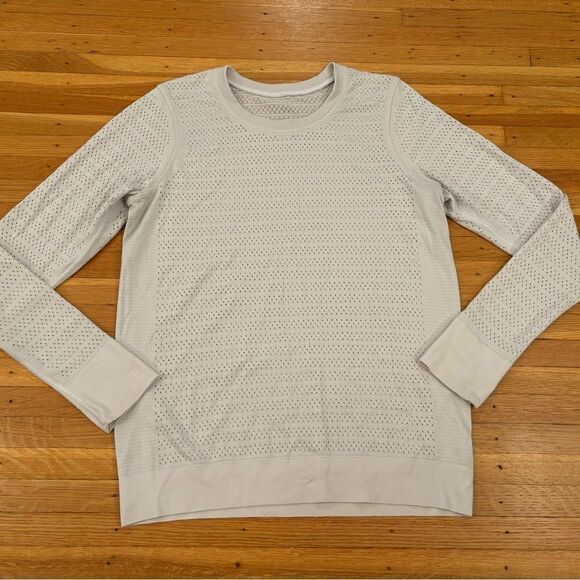 LuLuLemon Swiftly Breathe Long Sleeve Top - Picture 1 of 4